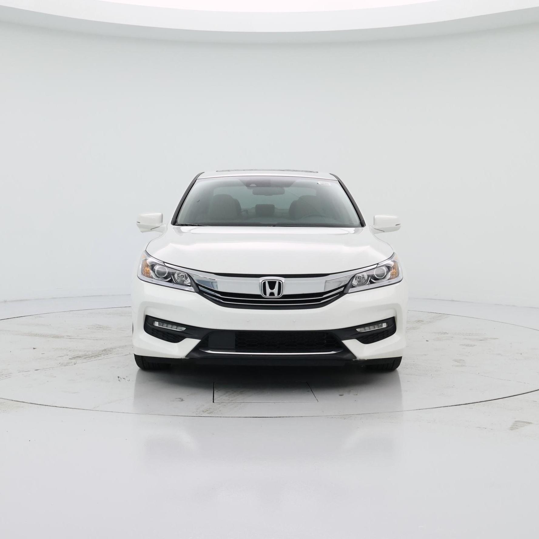 Thumbnail: 2016 Honda Accord - 5