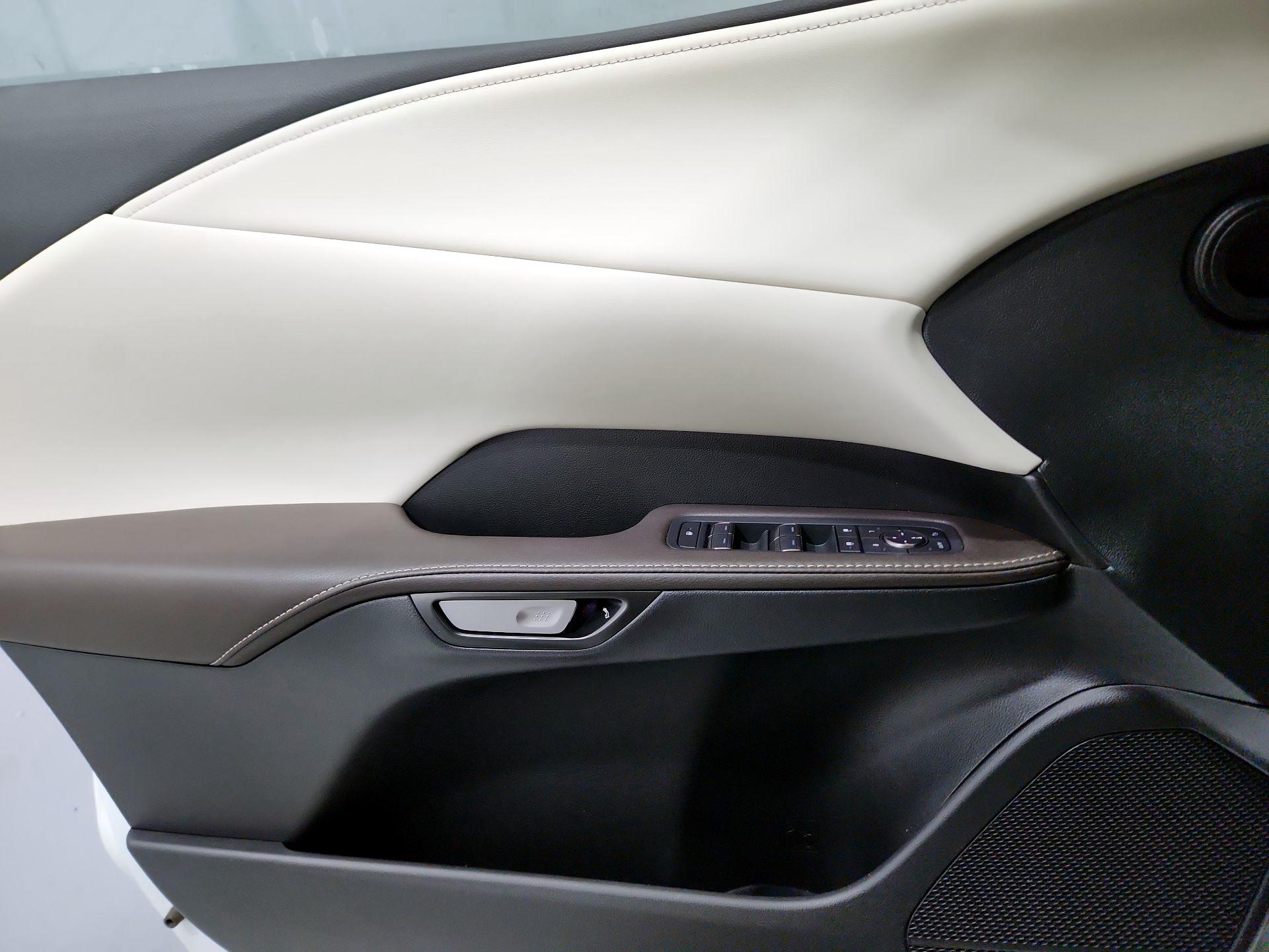 Thumbnail: 2025 Lexus RX - 12