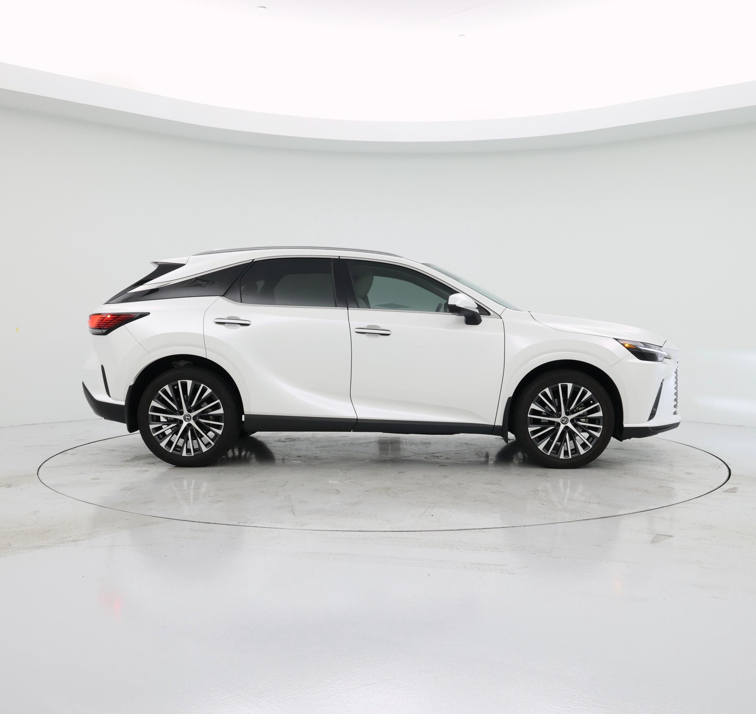Thumbnail: 2025 Lexus RX - 7