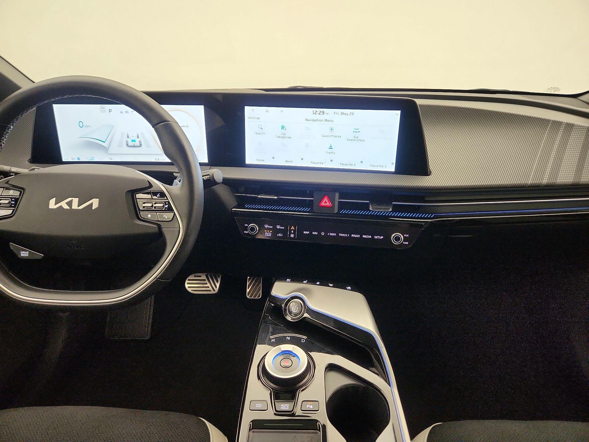 Thumbnail: 2022 Kia EV6 - 9