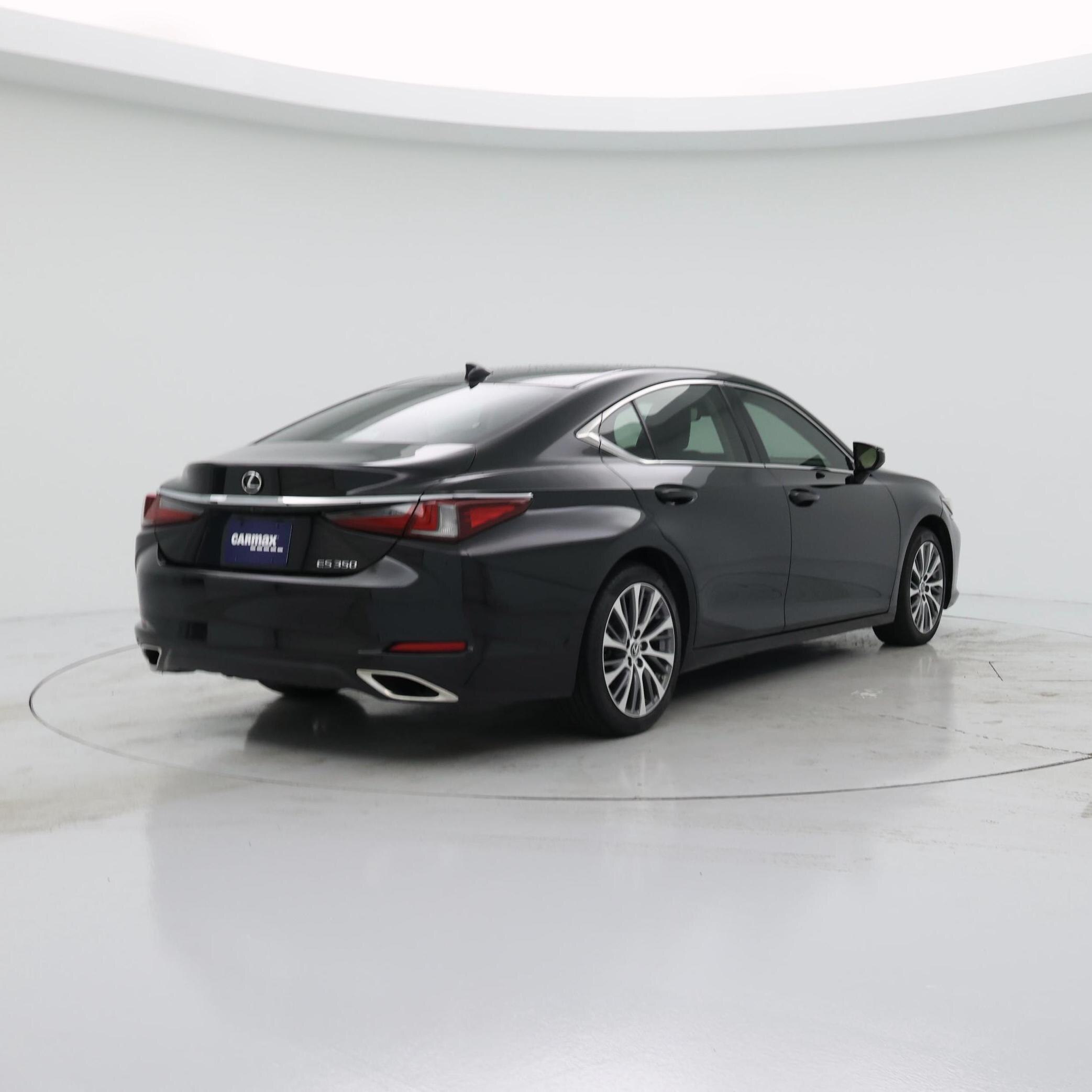 Thumbnail: 2019 Lexus ES - 8