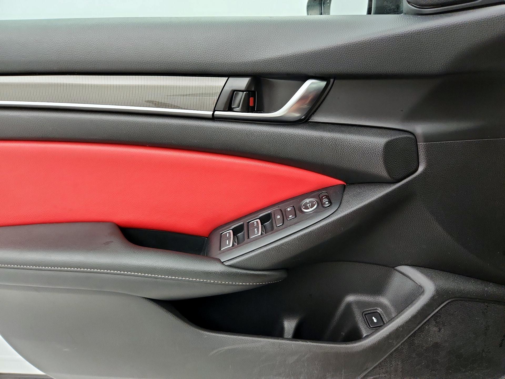 Thumbnail: 2020 Honda Accord - 12