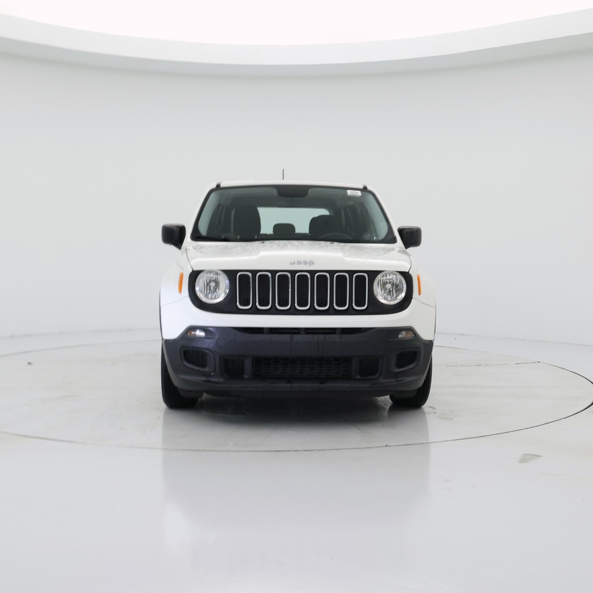 Thumbnail: 2015 Jeep Renegade - 5