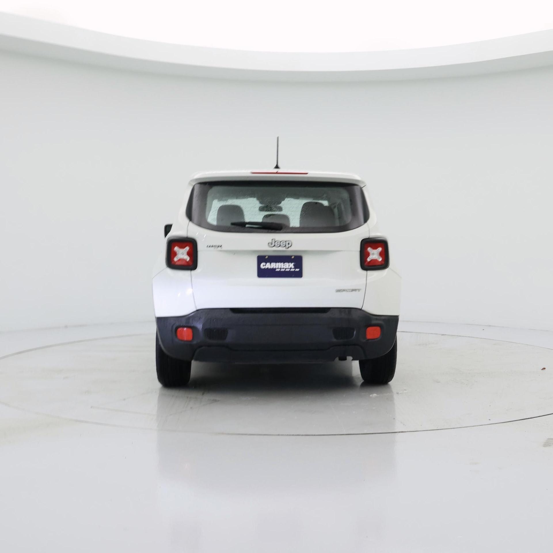 Thumbnail: 2015 Jeep Renegade - 6