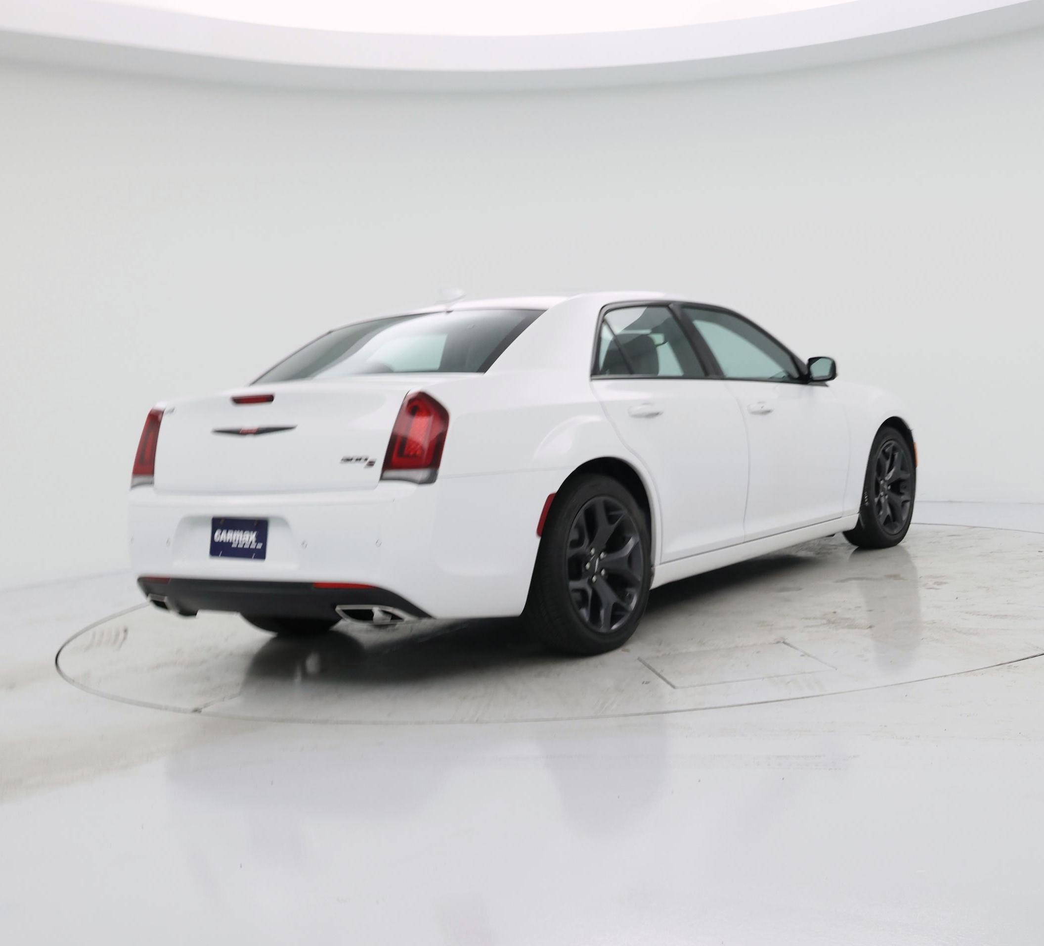 Thumbnail: 2023 Chrysler 300 - 8