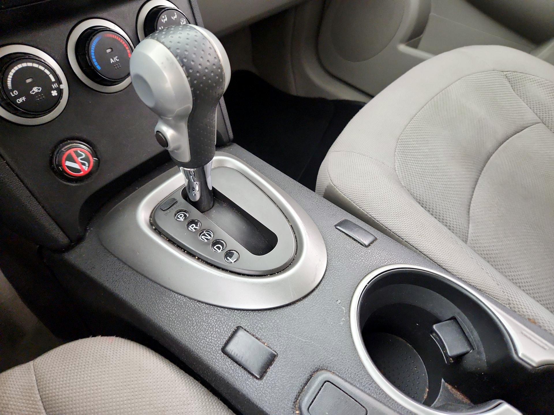 Thumbnail: 2014 Nissan Rogue - 16