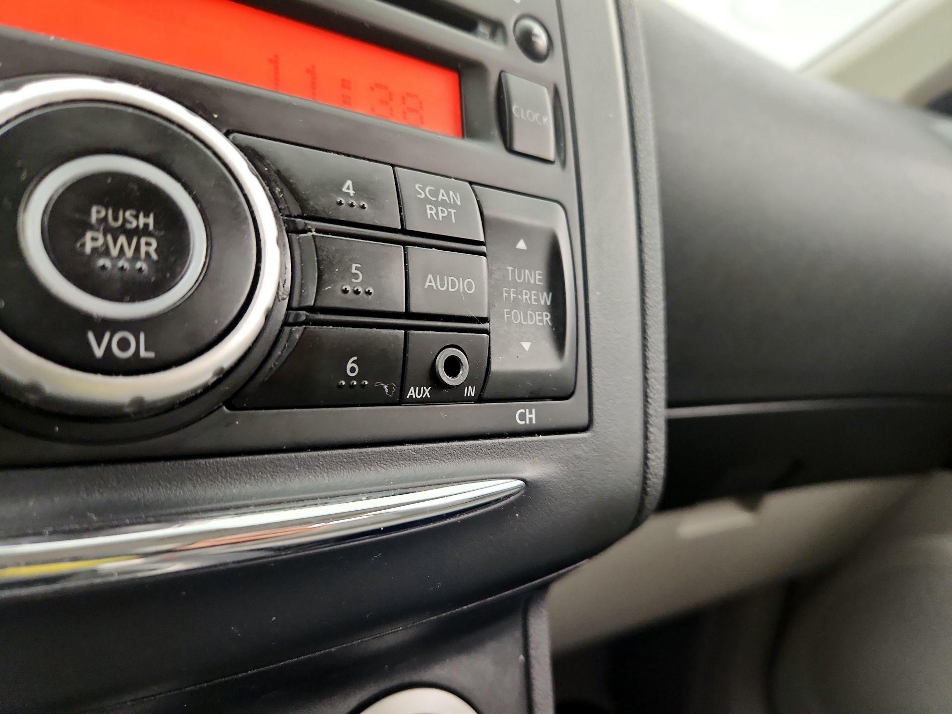 Thumbnail: 2014 Nissan Rogue - 17