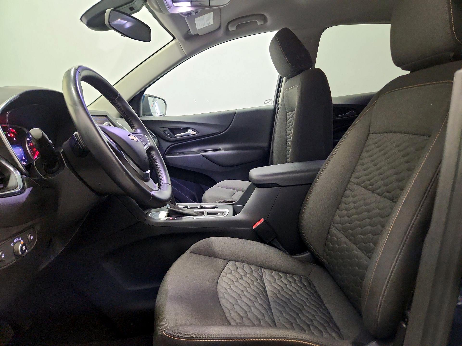 Thumbnail: 2021 Chevrolet Equinox - 11