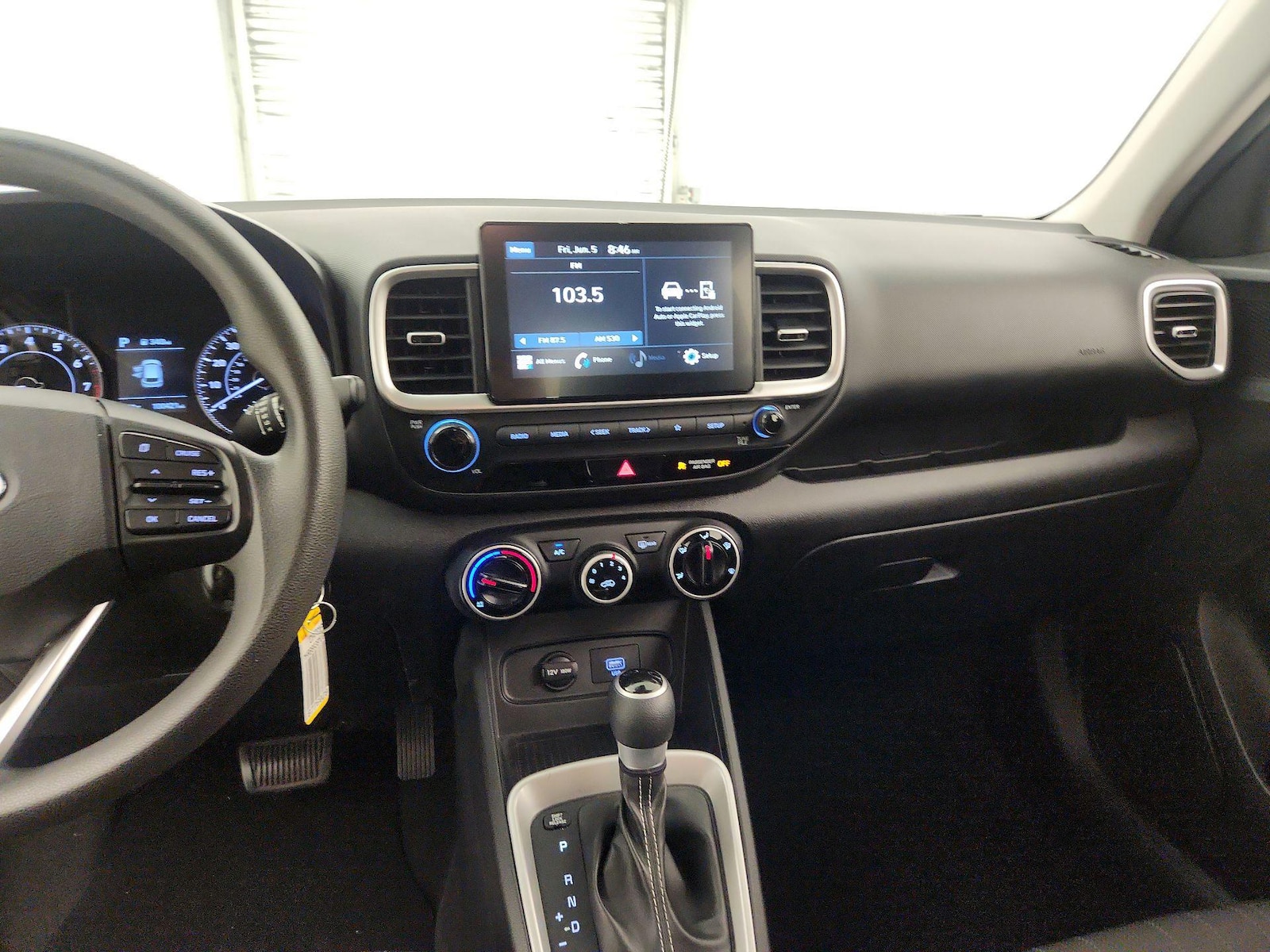 Apple CarPlay® & Android Auto™