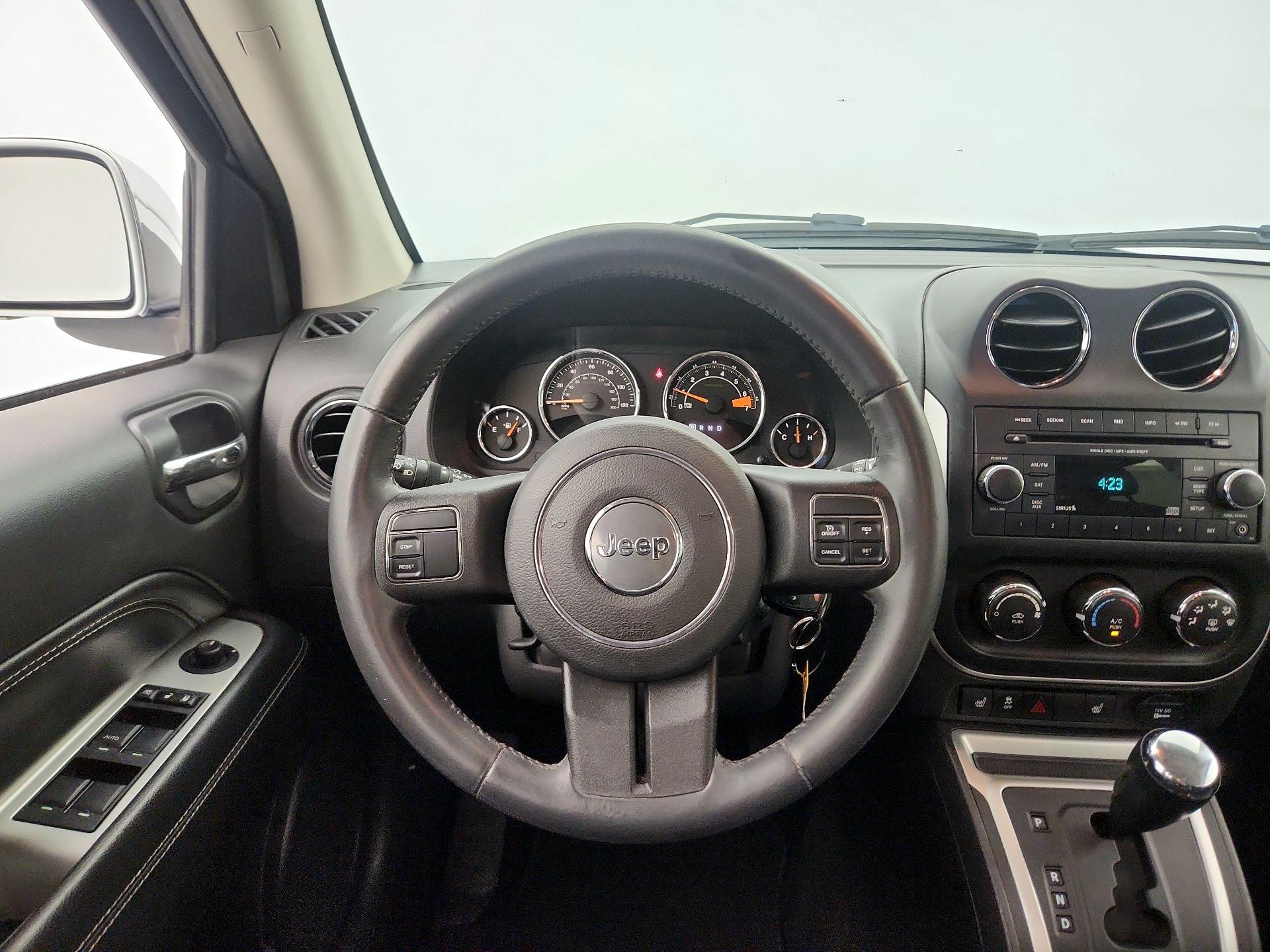 Thumbnail: 2014 Jeep Compass - 10