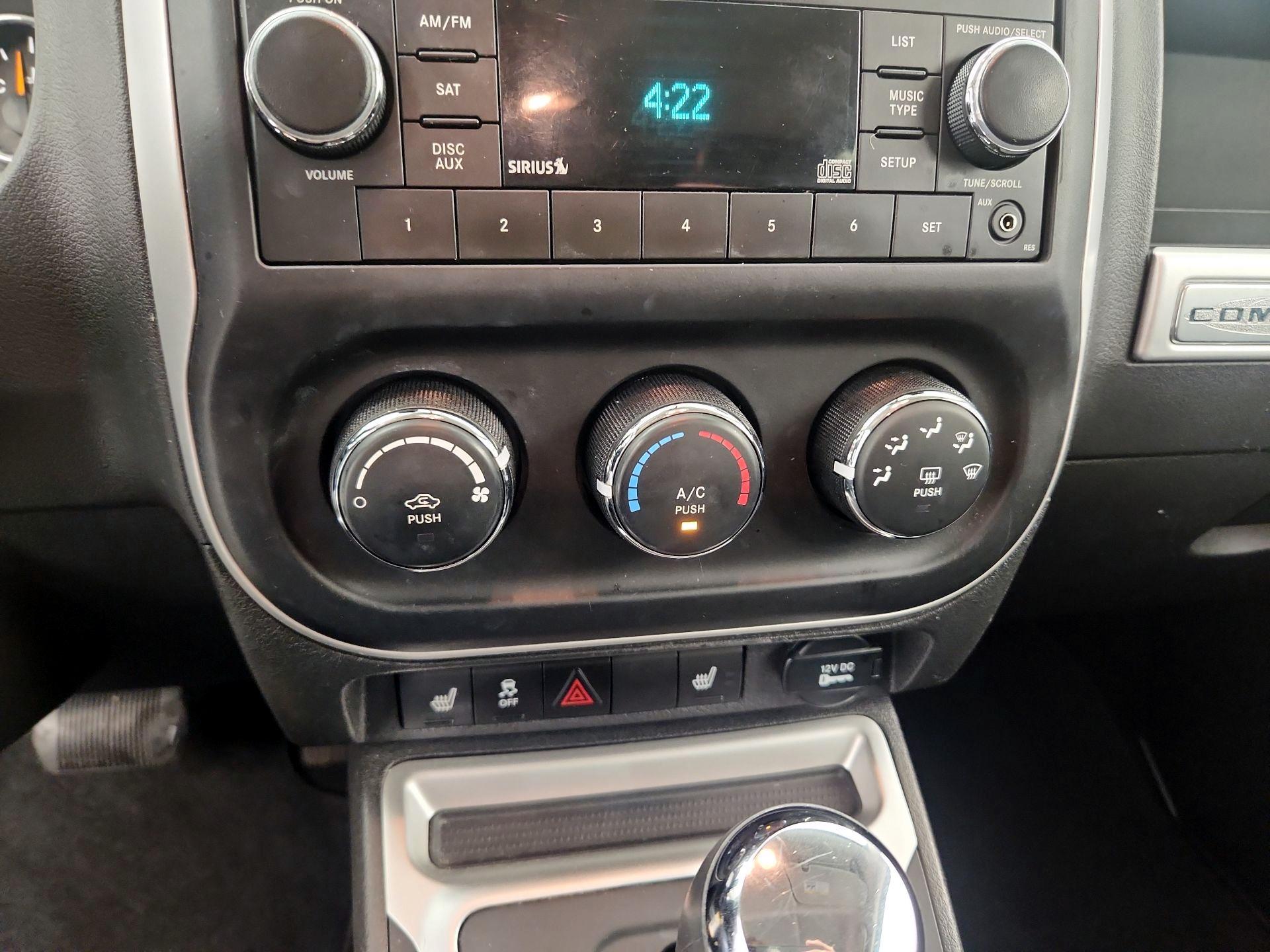 Thumbnail: 2014 Jeep Compass - 14