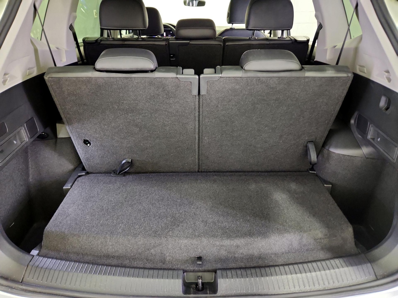 2024 Volkswagen Tiguan SE - Photo 20