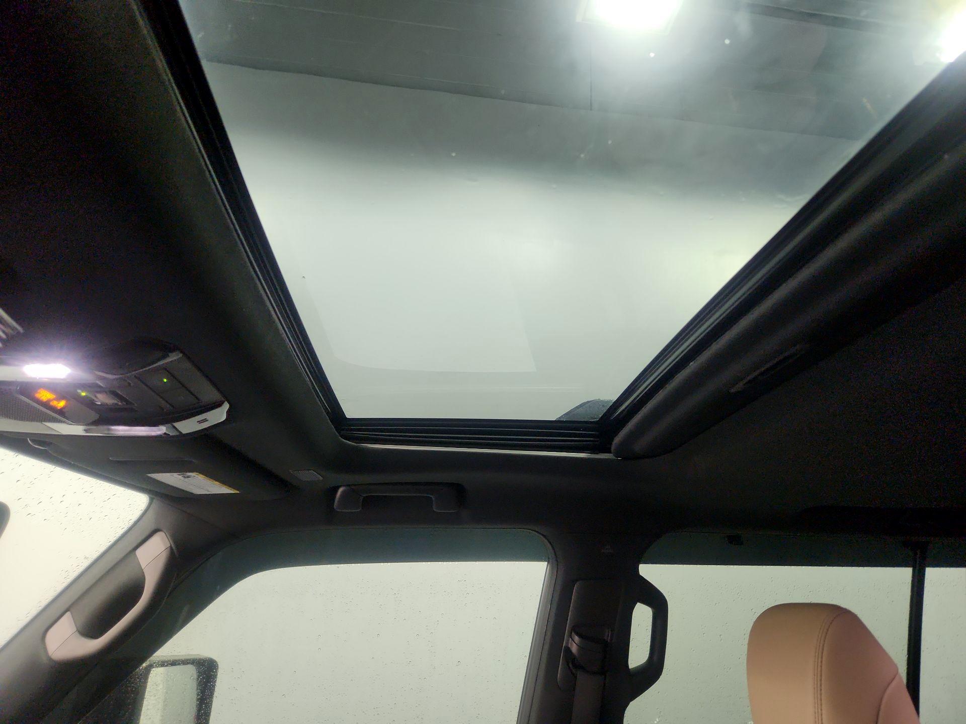 Thumbnail: 2024 Lexus GX - 19