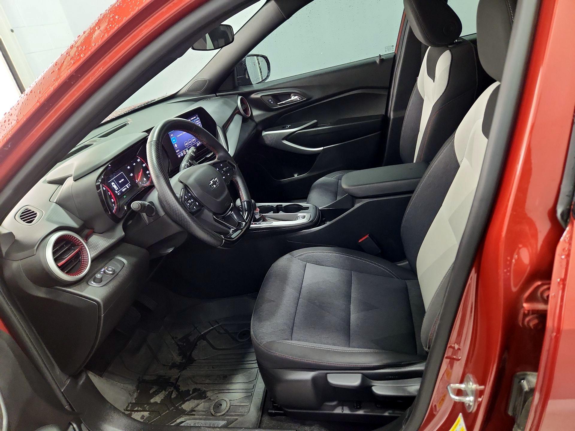 Thumbnail: 2024 Chevrolet Trax - 11