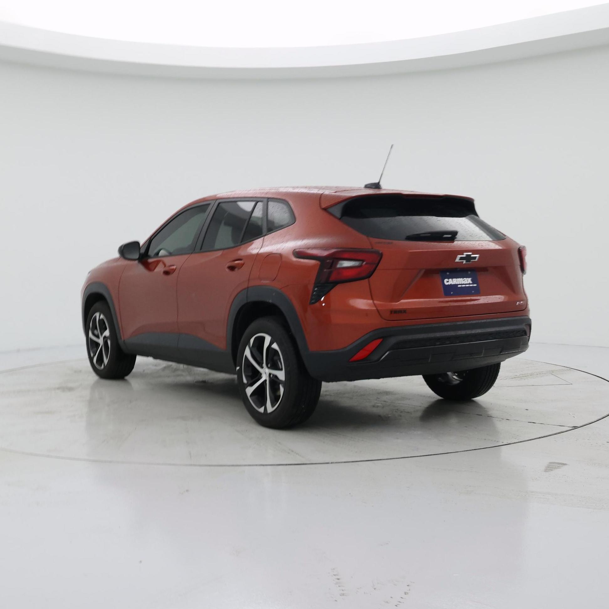Thumbnail: 2024 Chevrolet Trax - 2