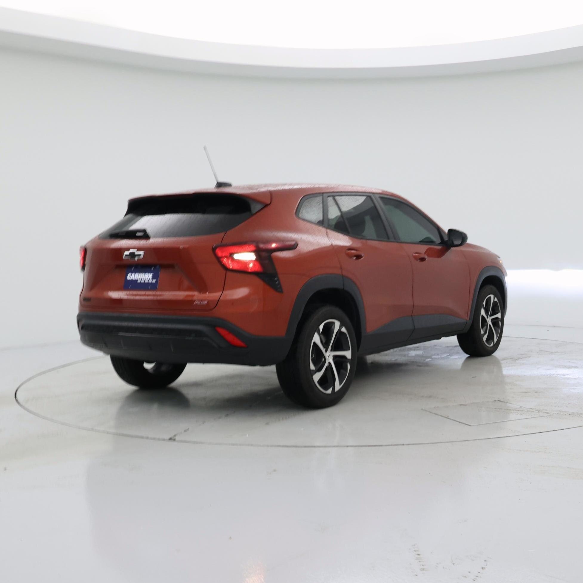 Thumbnail: 2024 Chevrolet Trax - 8