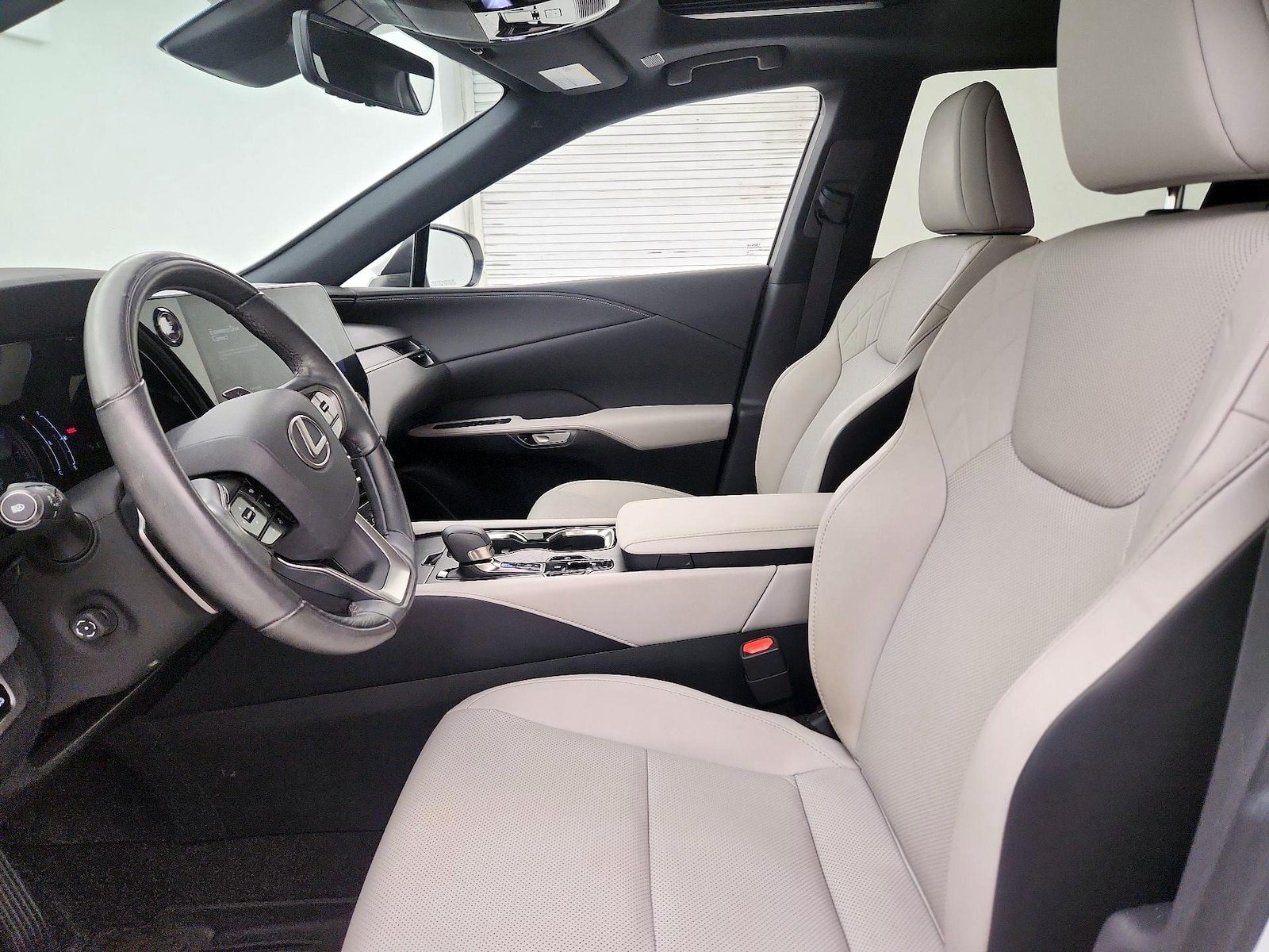 2023 Lexus RX 350 - Photo 12