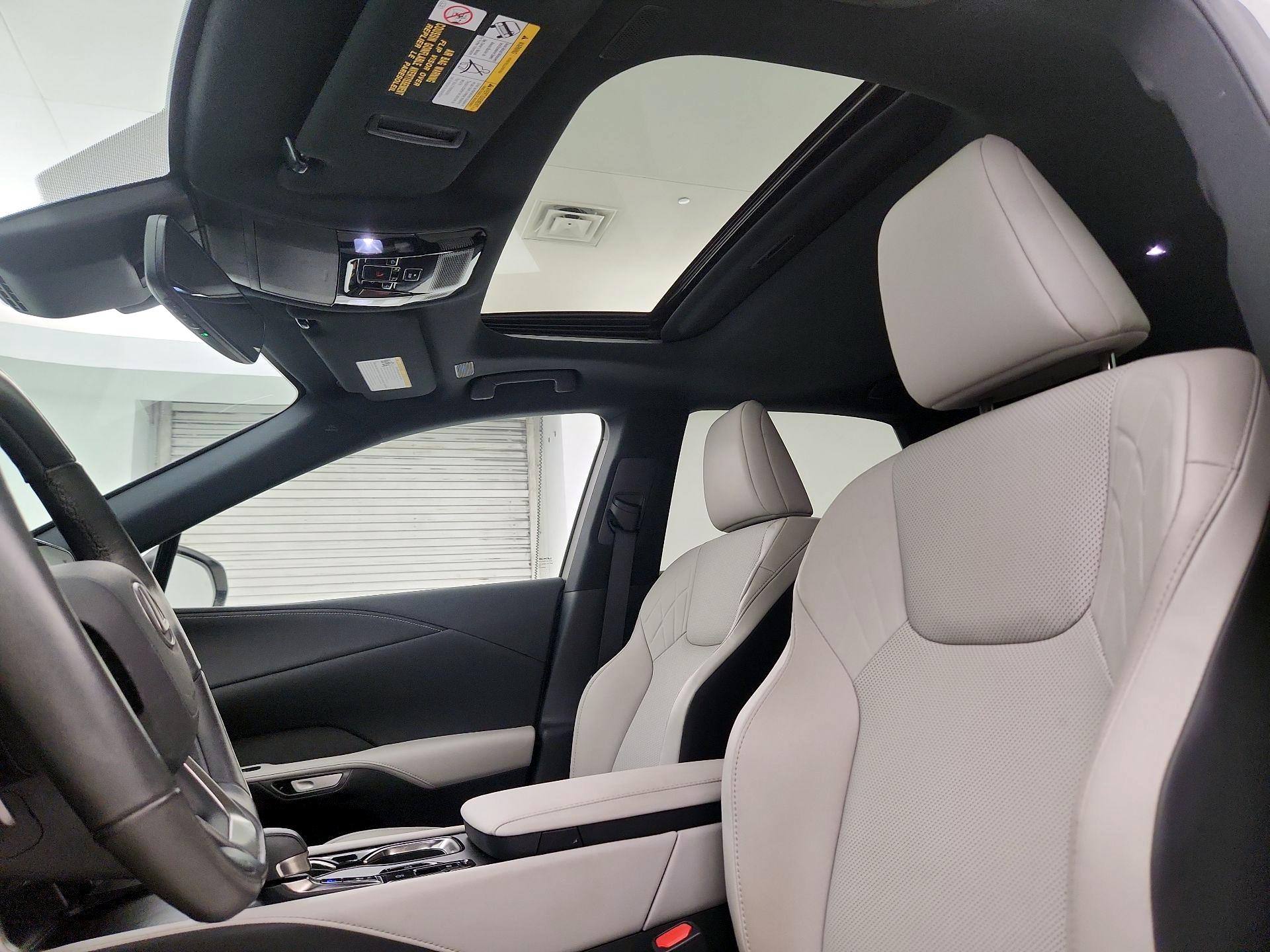 Thumbnail: 2023 Lexus RX - 19