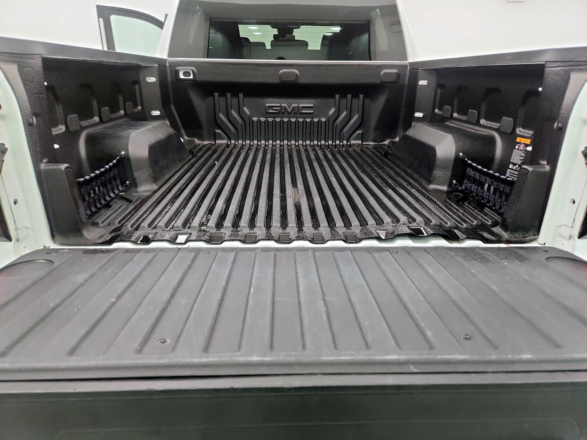 Thumbnail: 2024 GMC Sierra 1500 - 16