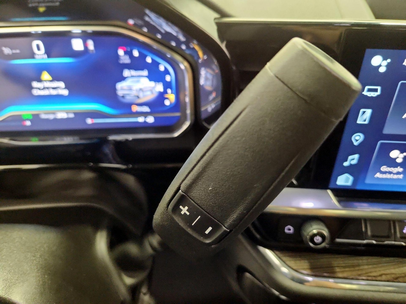 2023 Chevrolet Silverado 1500 LT - Photo 19