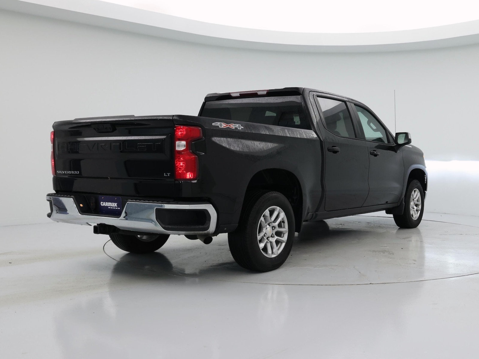2023 Chevrolet Silverado 1500 LT - Photo 9