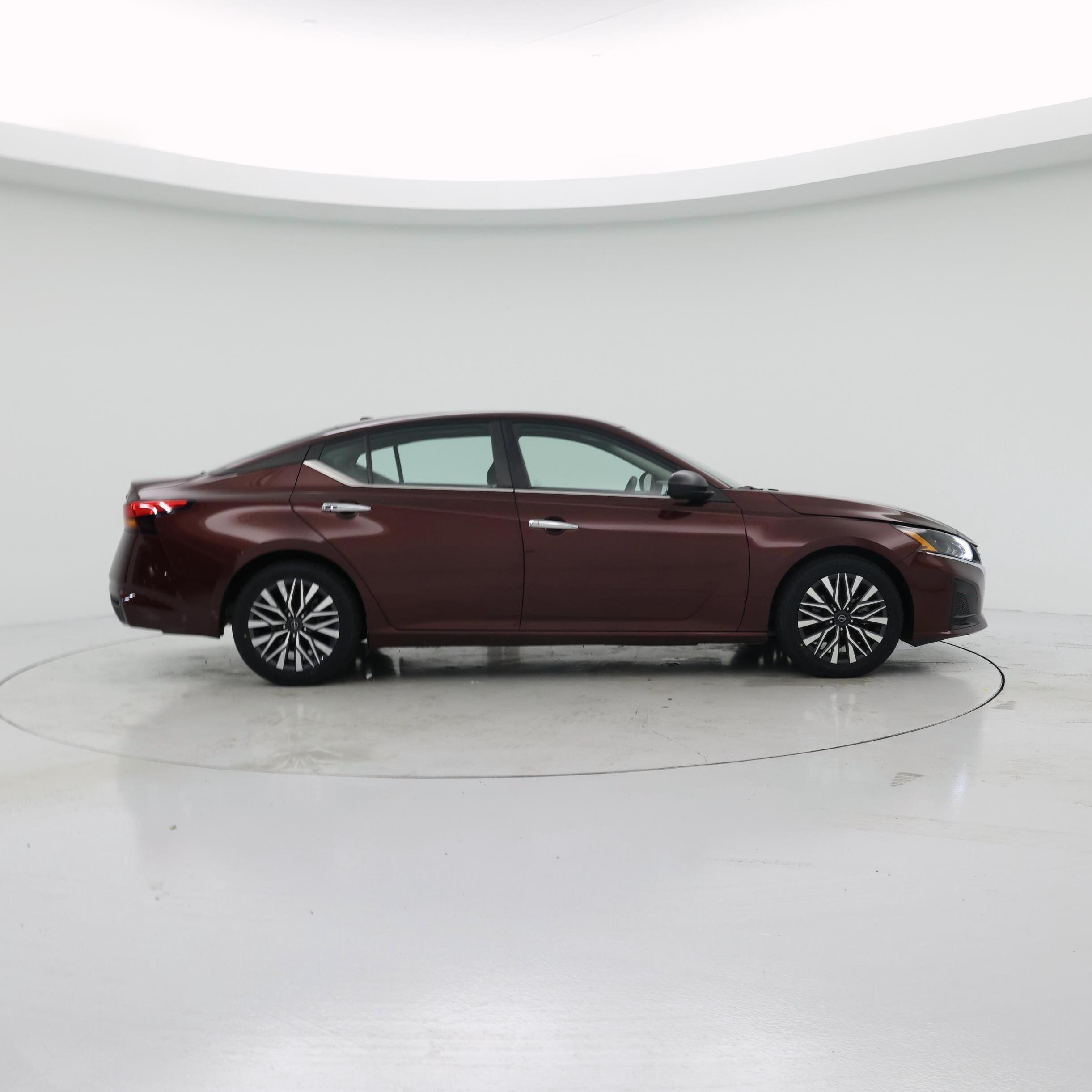Thumbnail: 2024 Nissan Altima - 7