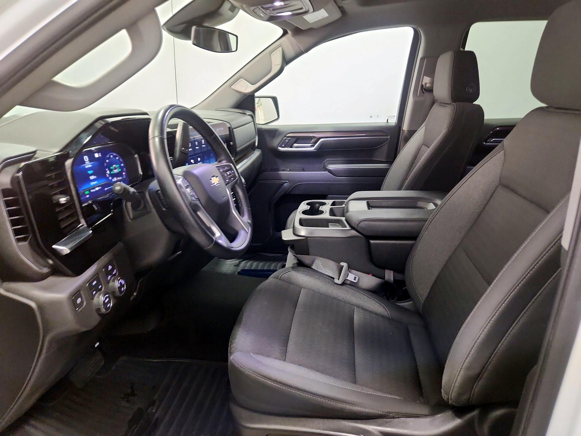 Thumbnail: 2023 Chevrolet Silverado 1500 - 11