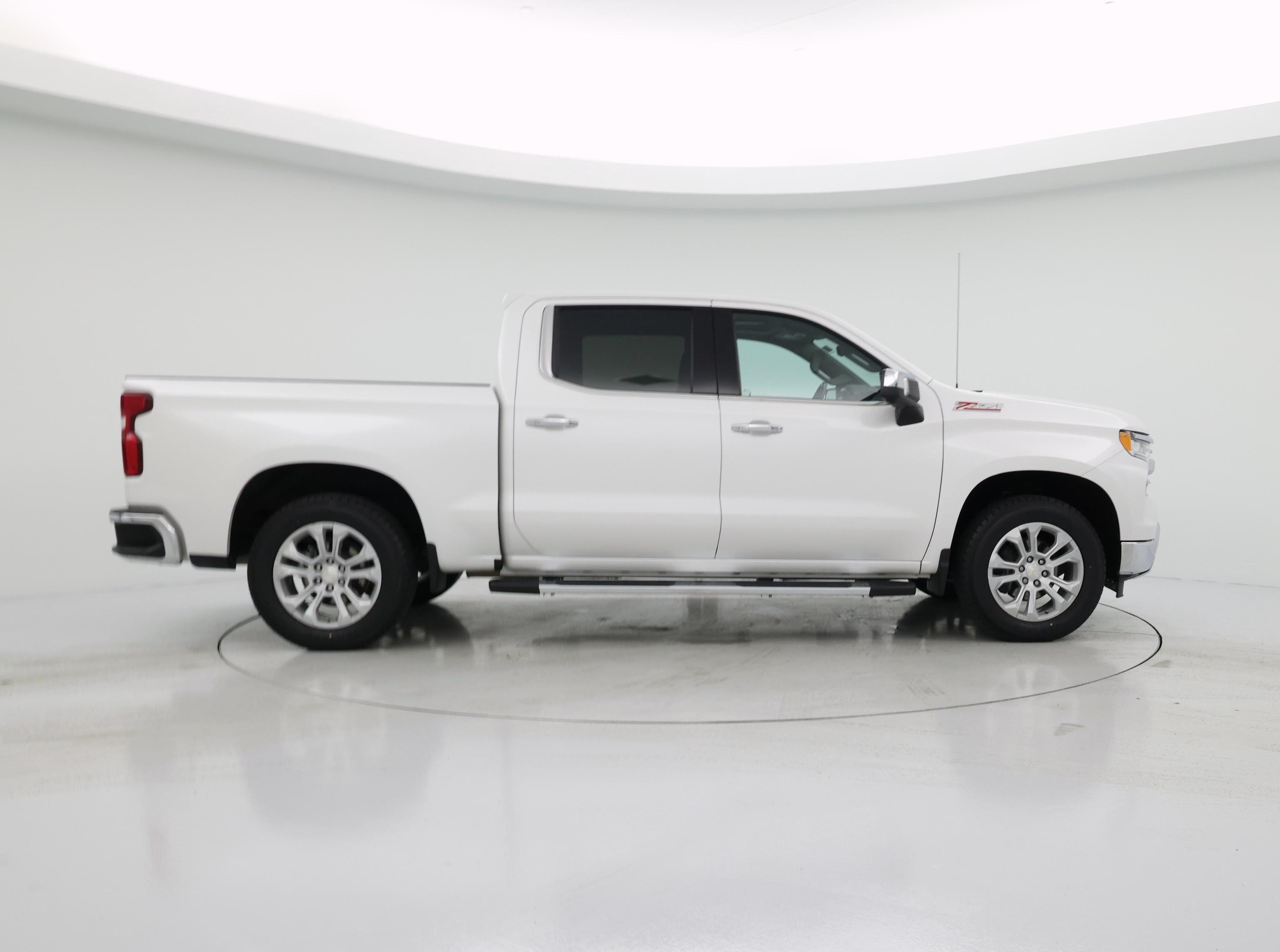 Thumbnail: 2022 Chevrolet Silverado 1500 - 7
