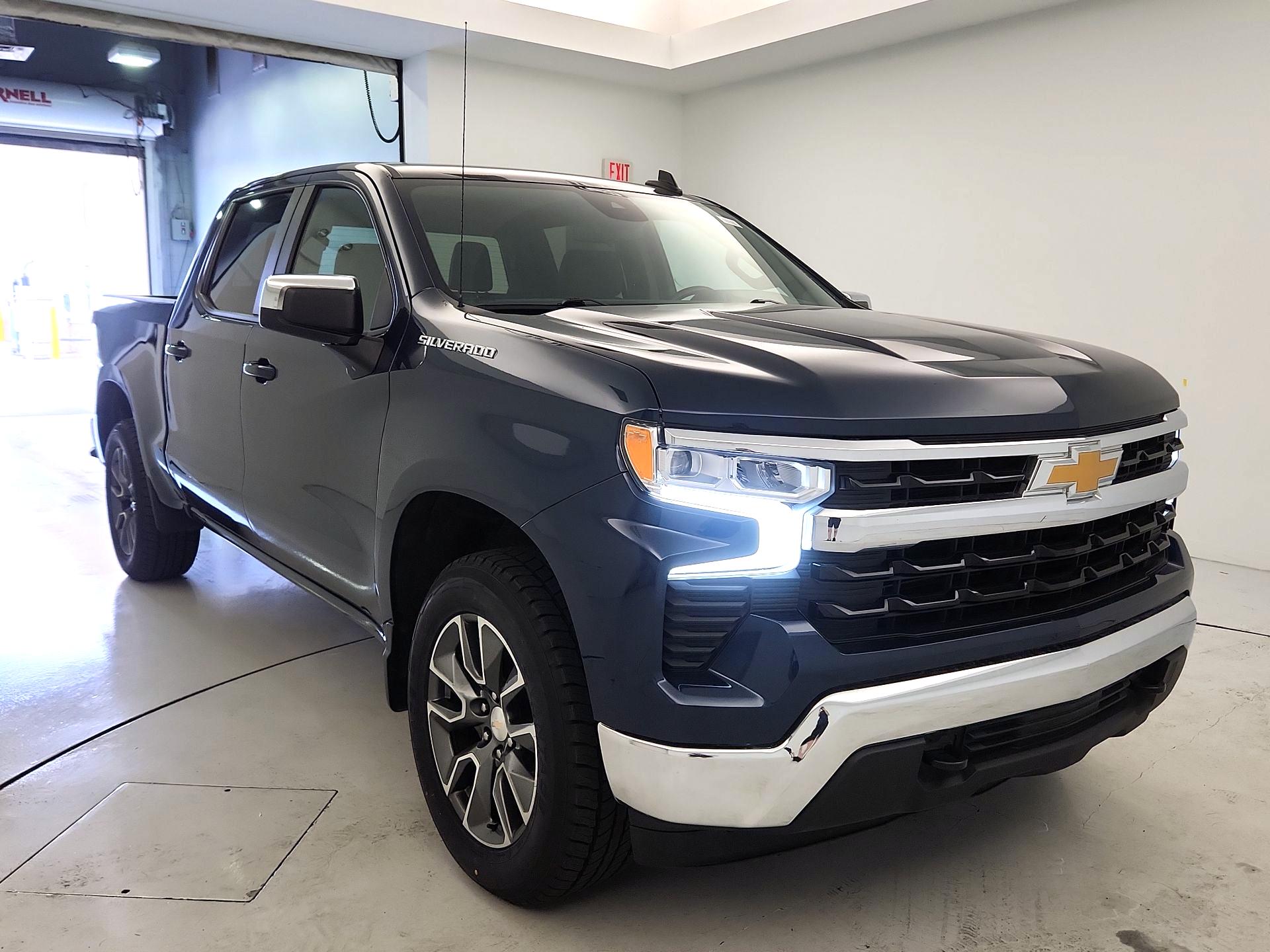 Thumbnail: 2023 Chevrolet Silverado 1500 - 1