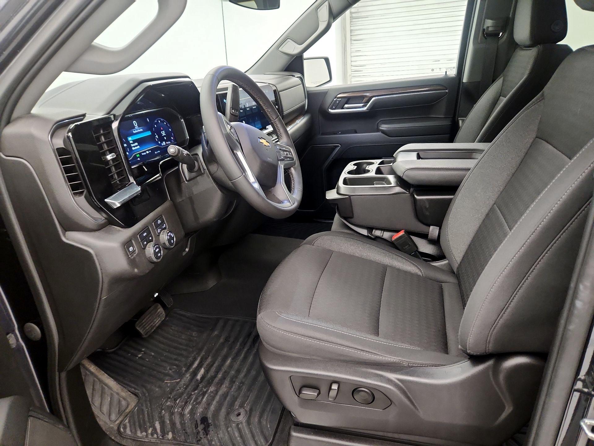 Thumbnail: 2023 Chevrolet Silverado 1500 - 11