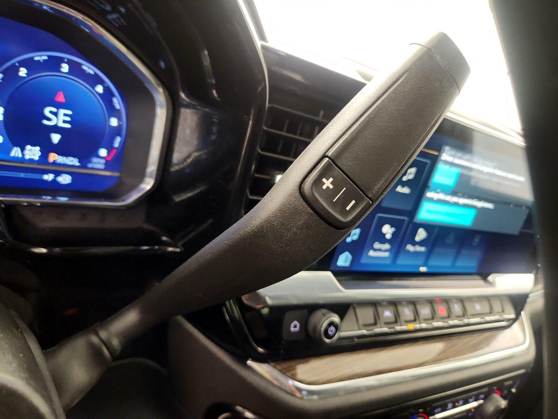 Thumbnail: 2023 Chevrolet Silverado 1500 - 17