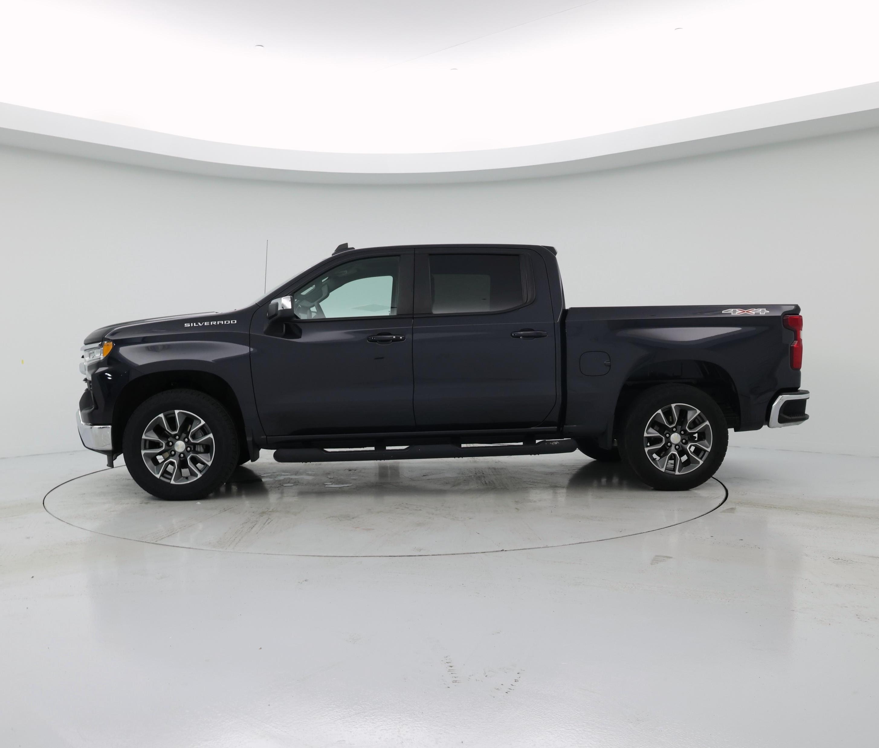 Thumbnail: 2023 Chevrolet Silverado 1500 - 3