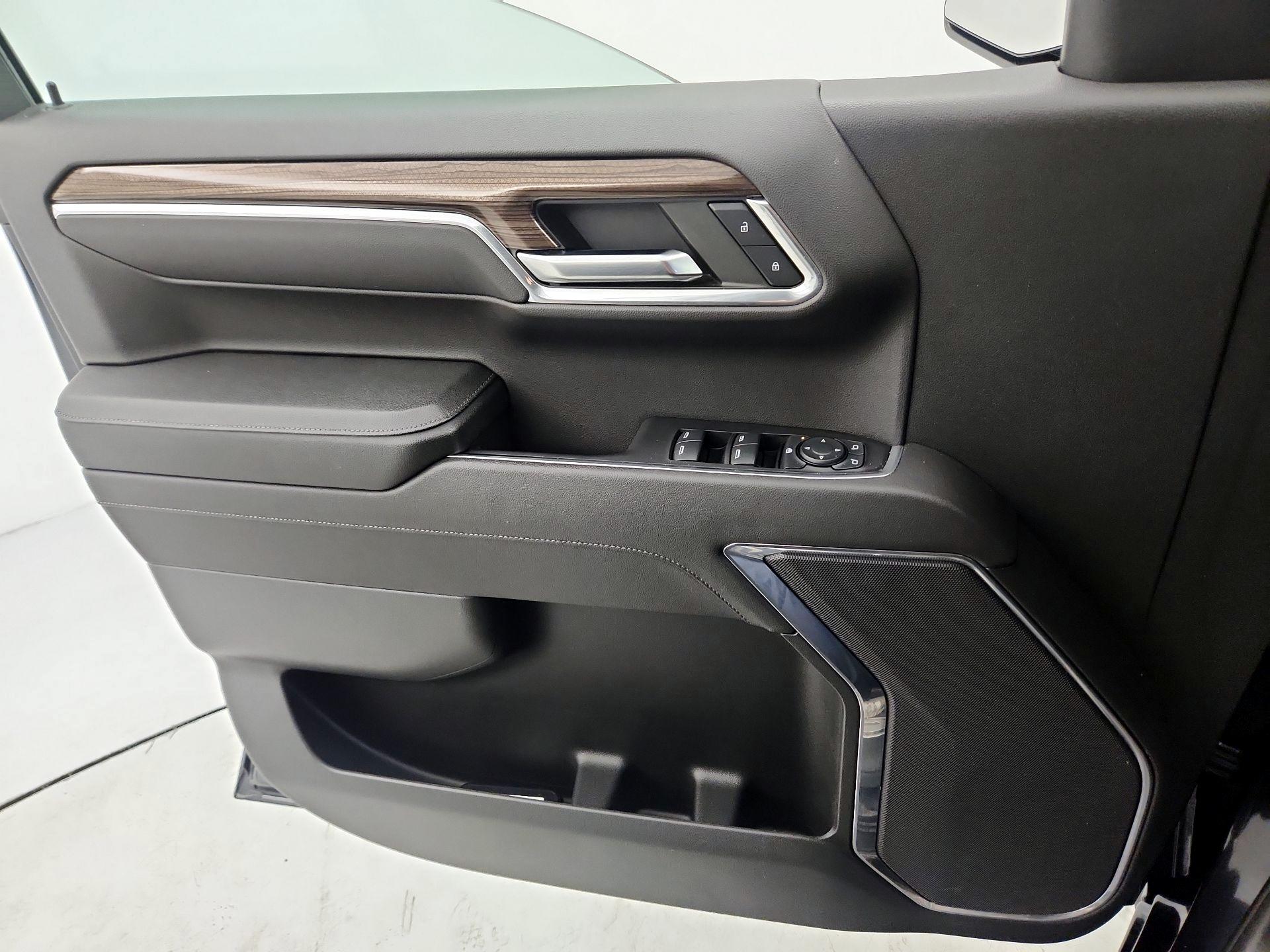Thumbnail: 2023 Chevrolet Silverado 1500 - 12