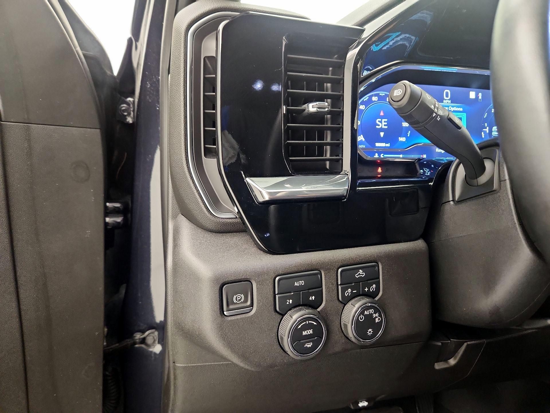 Thumbnail: 2023 Chevrolet Silverado 1500 - 13