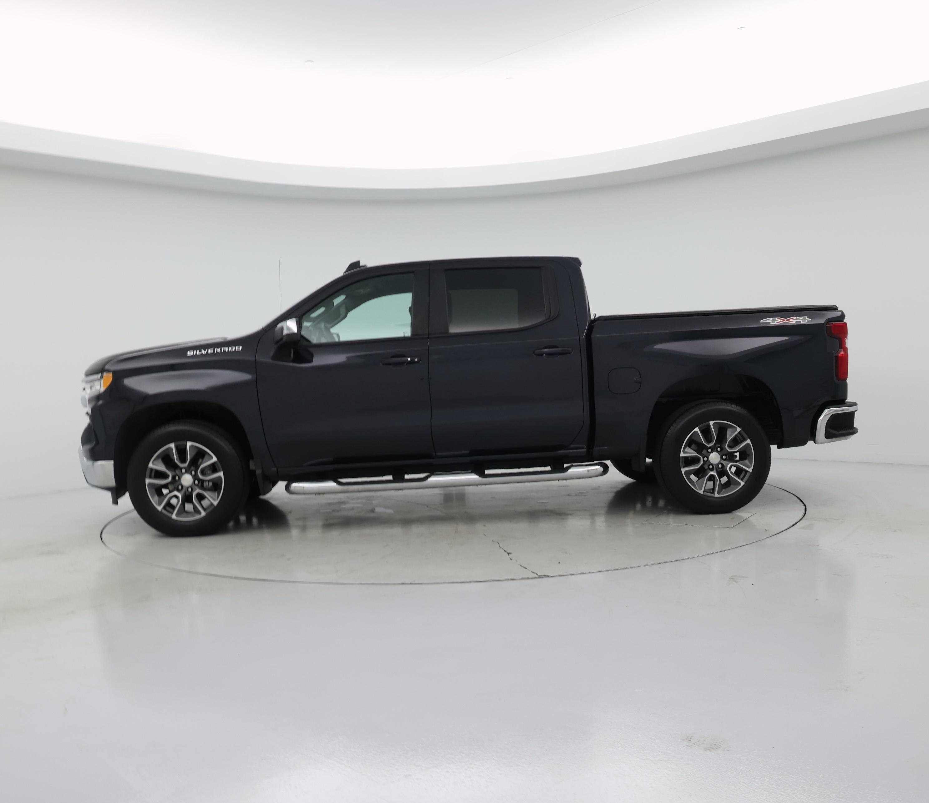 Thumbnail: 2023 Chevrolet Silverado 1500 - 3