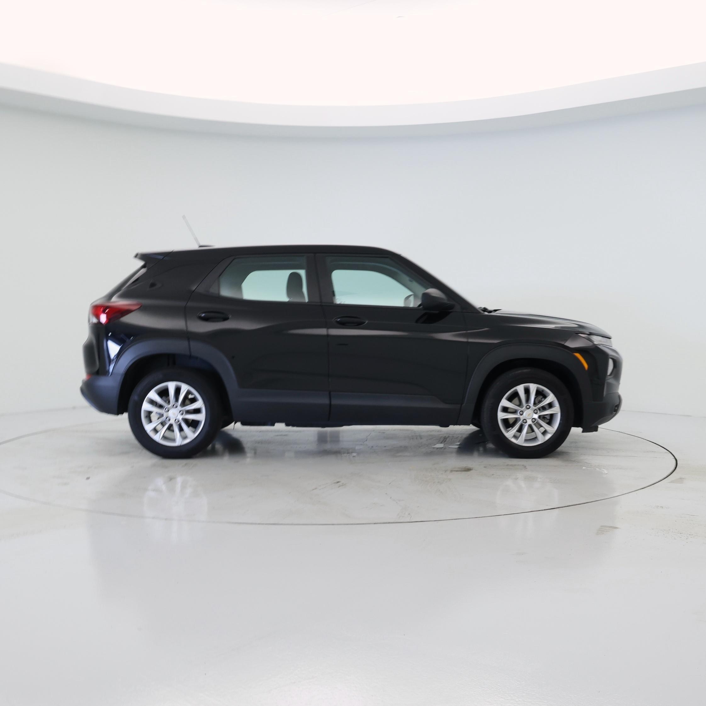 Thumbnail: 2023 Chevrolet TrailBlazer - 7