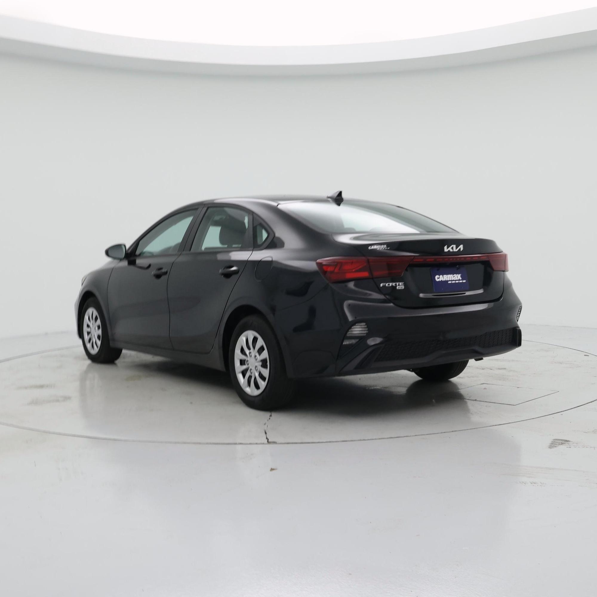 Thumbnail: 2024 Kia Forte - 2
