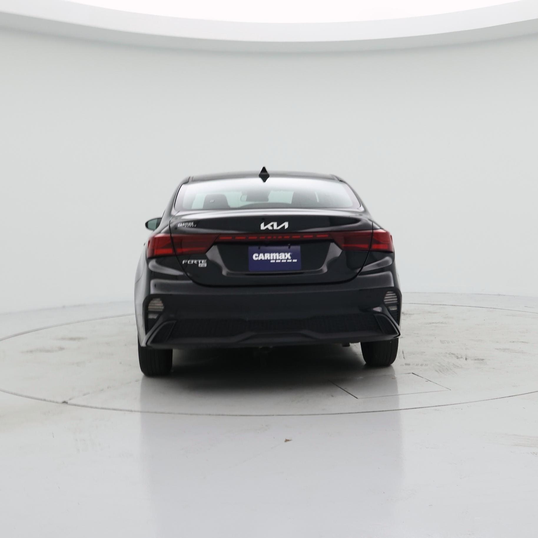Thumbnail: 2024 Kia Forte - 6
