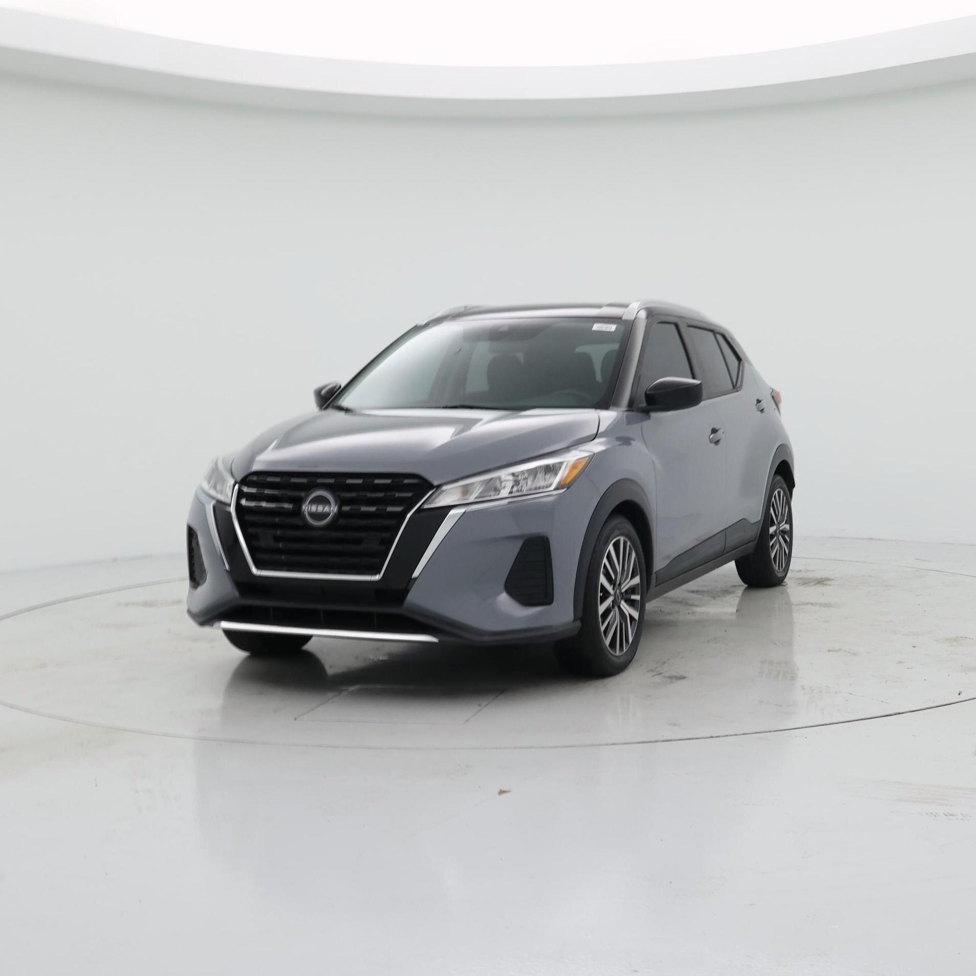 Thumbnail: 2023 Nissan Kicks - 4
