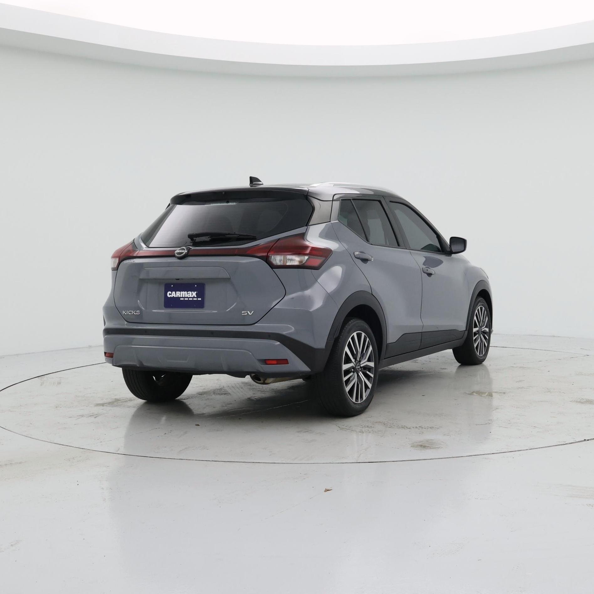 Thumbnail: 2023 Nissan Kicks - 8