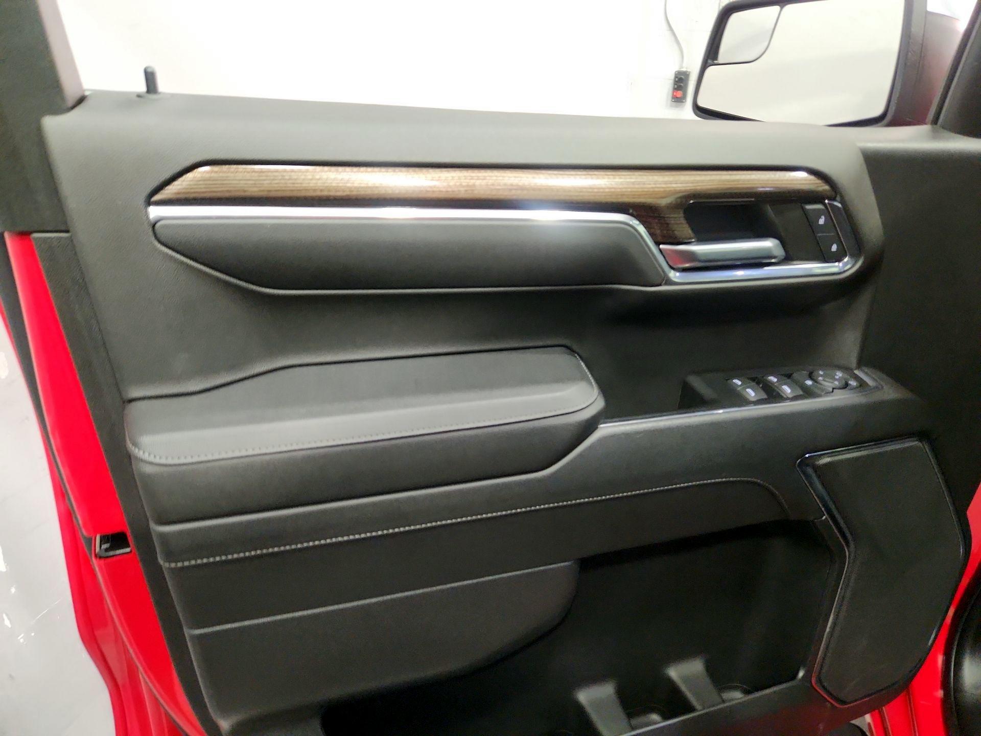 Thumbnail: 2023 Chevrolet Silverado 1500 - 12