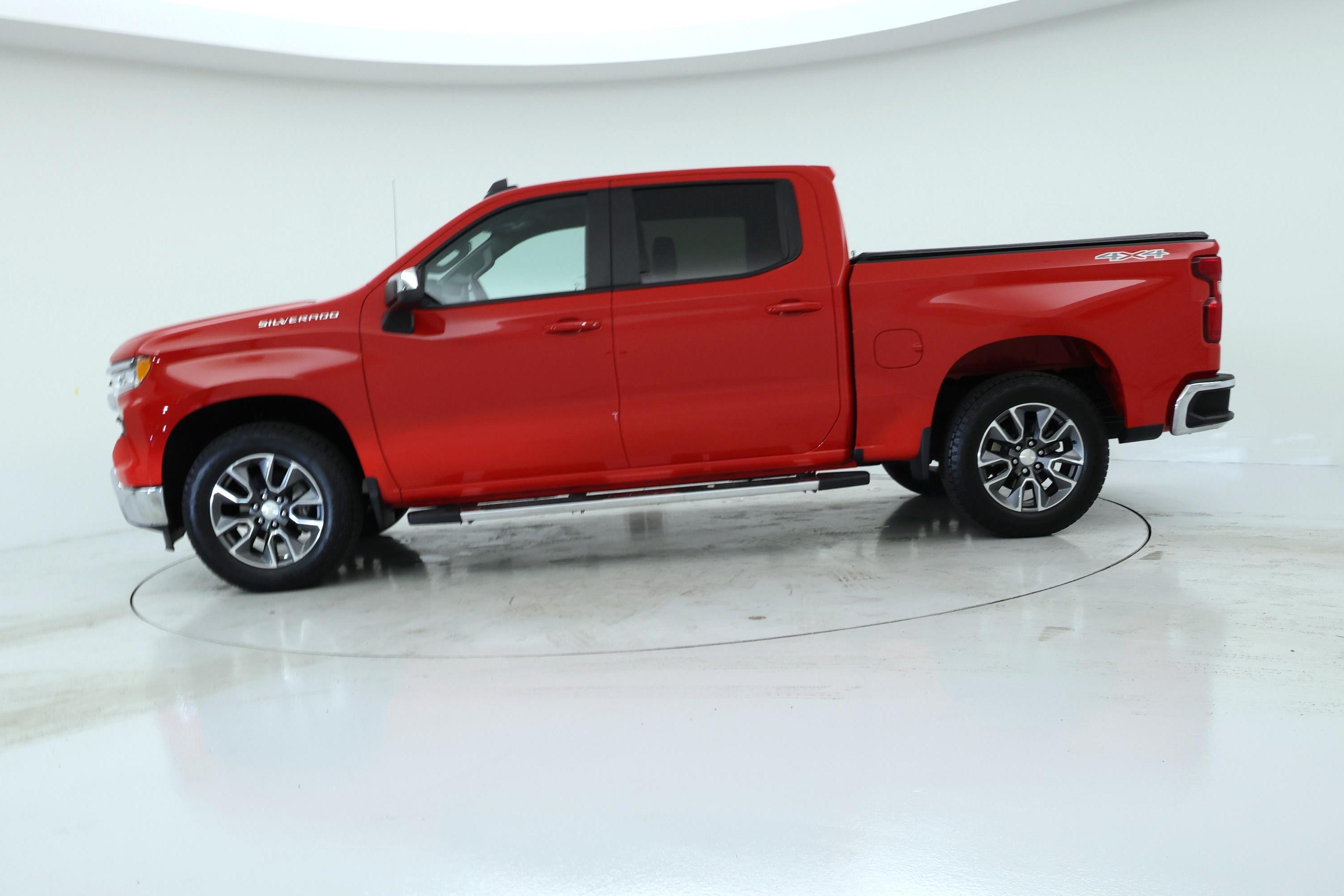 Thumbnail: 2023 Chevrolet Silverado 1500 - 3