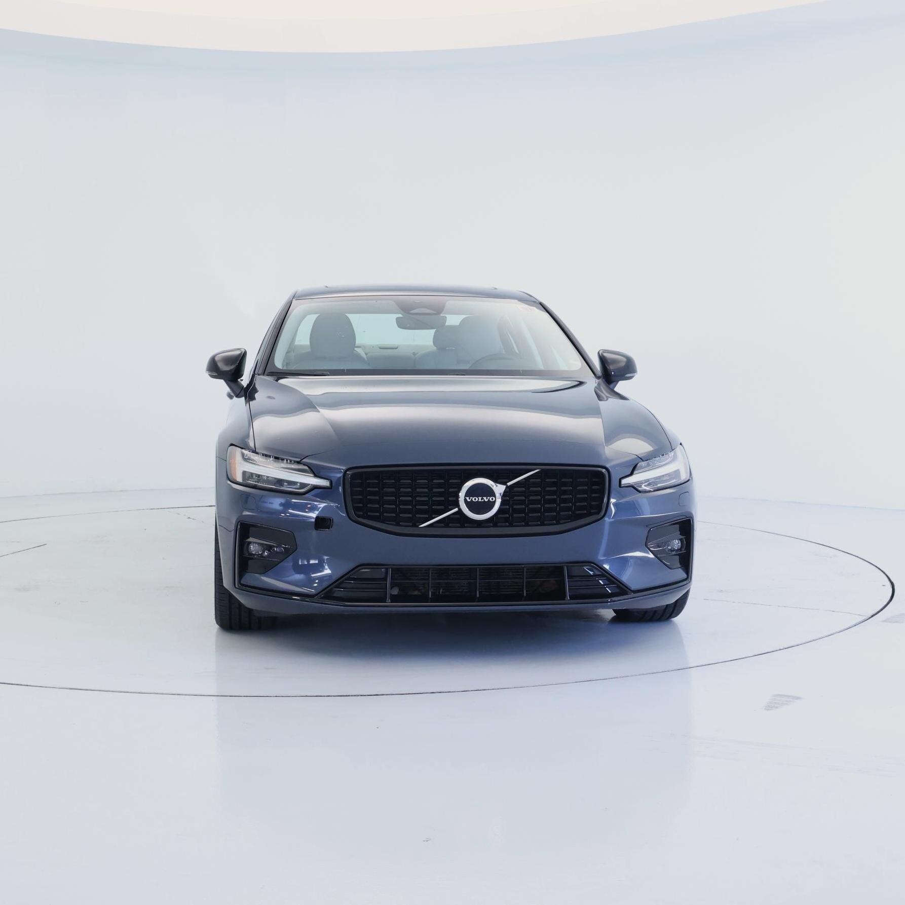 Thumbnail: 2024 Volvo S60 - 5