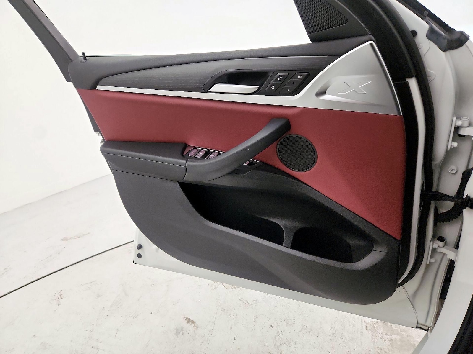 2023 BMW X4 30i - Photo 13
