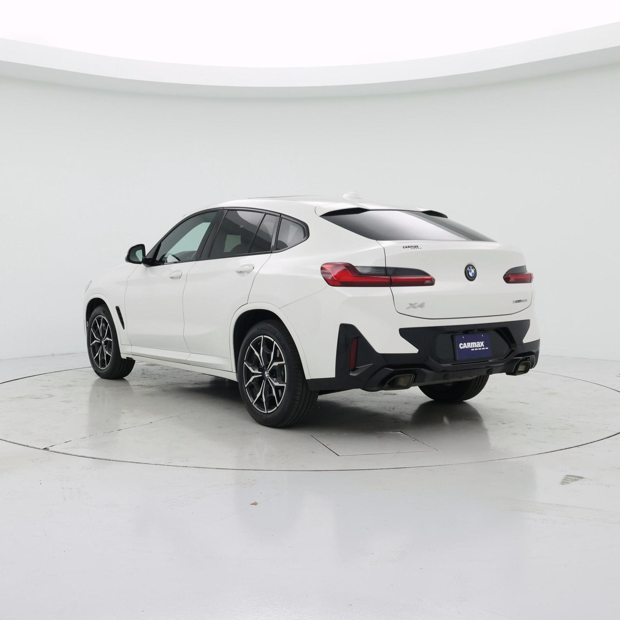 Thumbnail: 2023 BMW X4 - 2