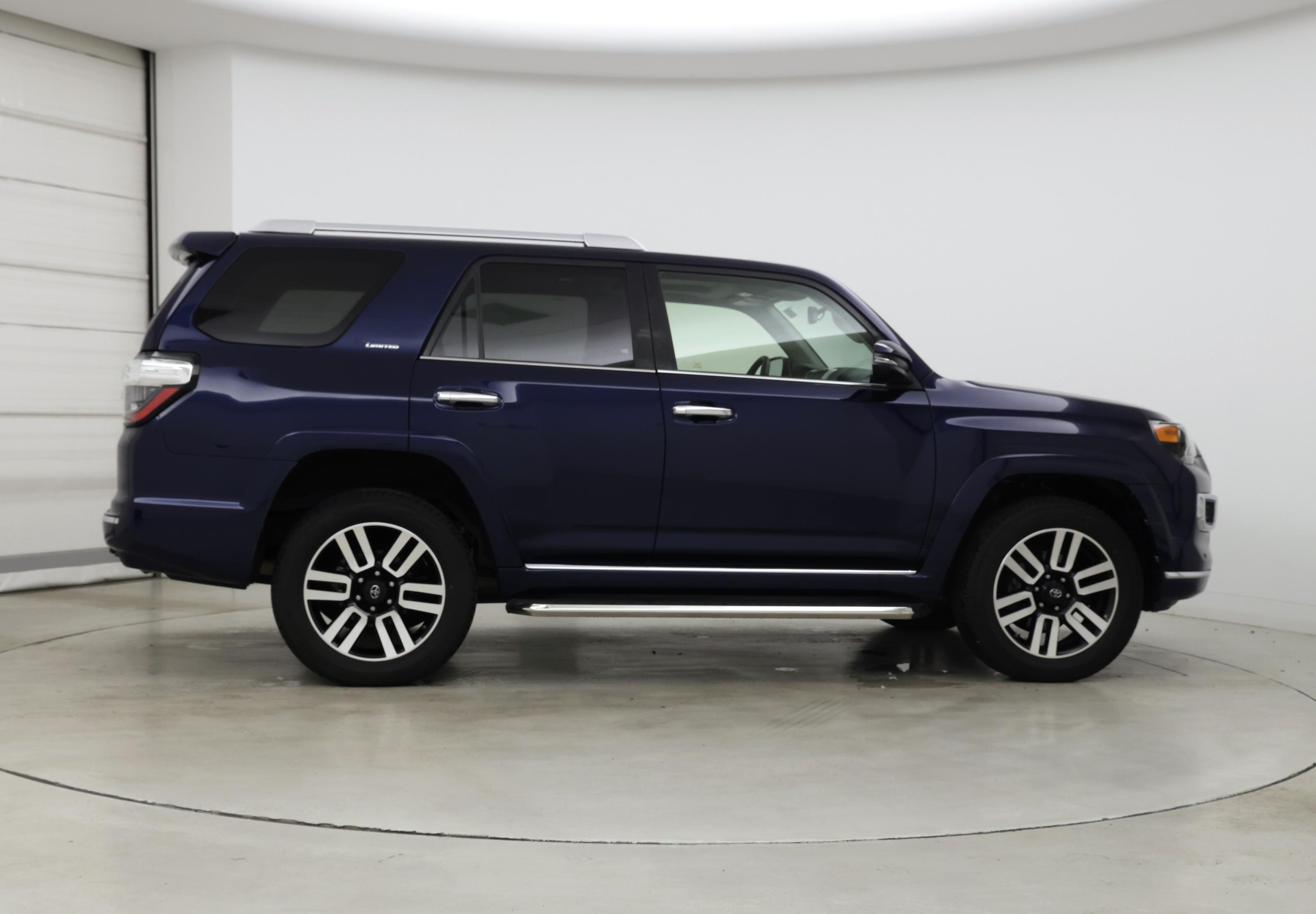 Thumbnail: 2019 Toyota 4Runner - 7