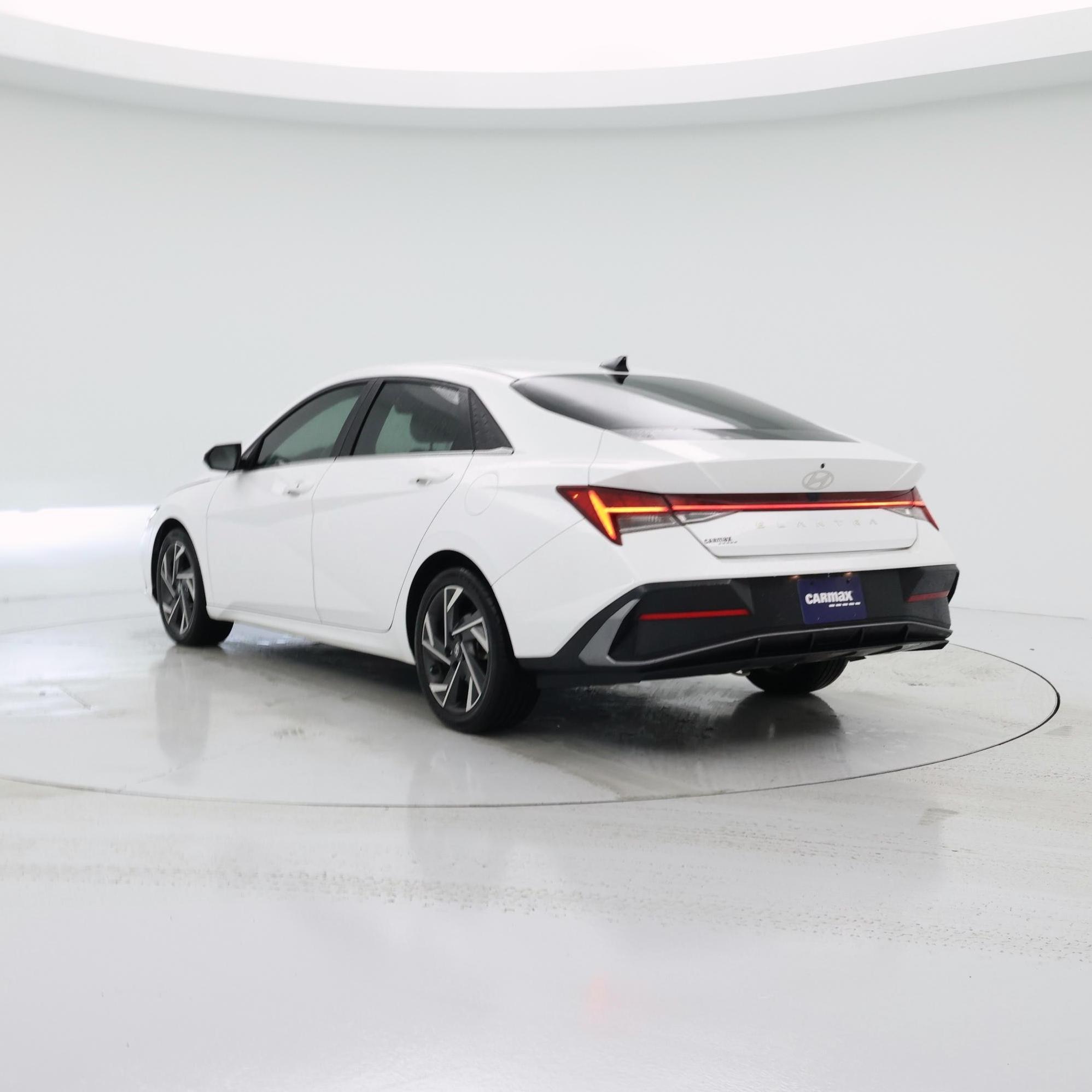 Thumbnail: 2024 Hyundai Elantra - 2