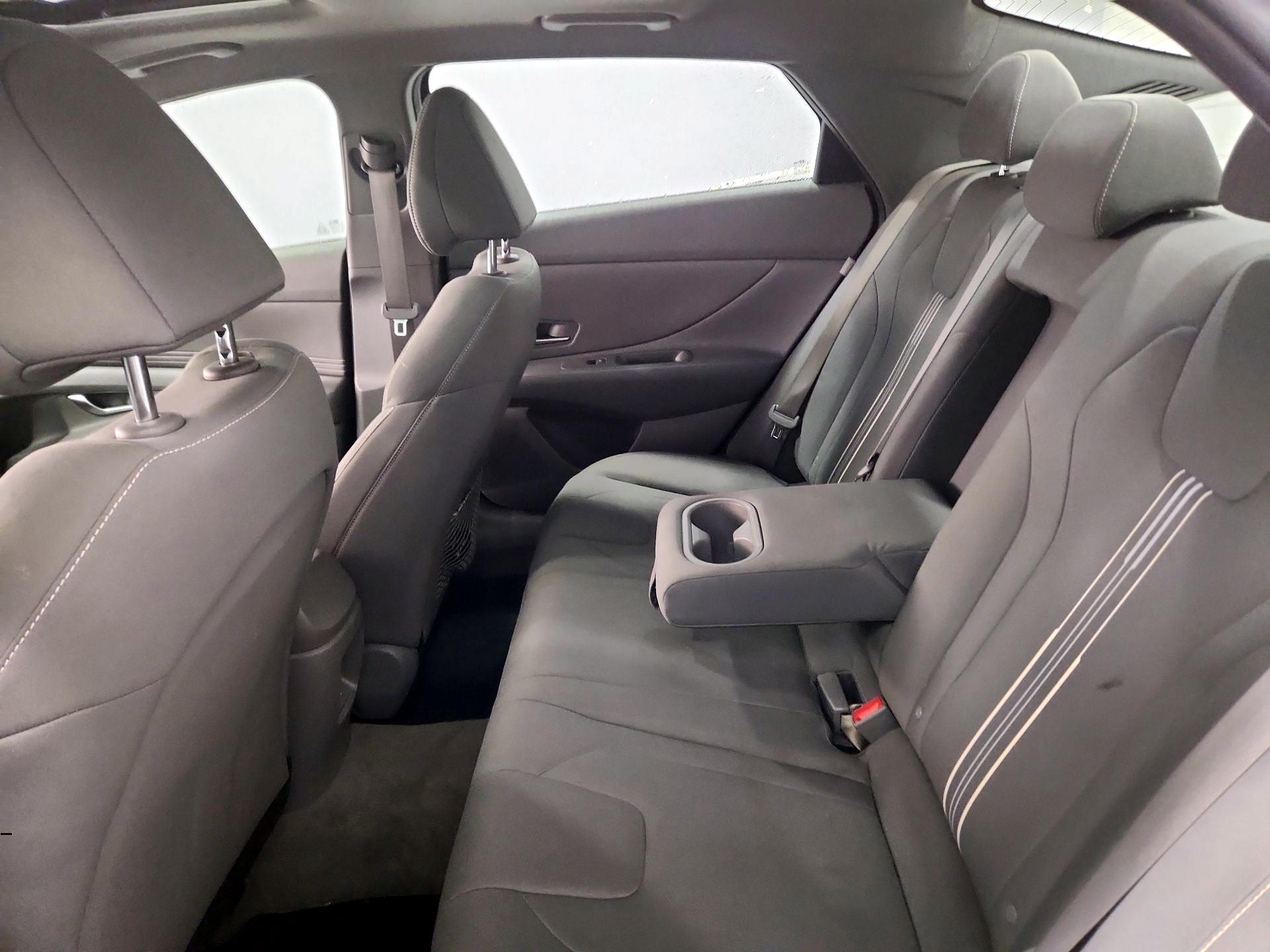 Thumbnail: 2024 Hyundai Elantra - 20
