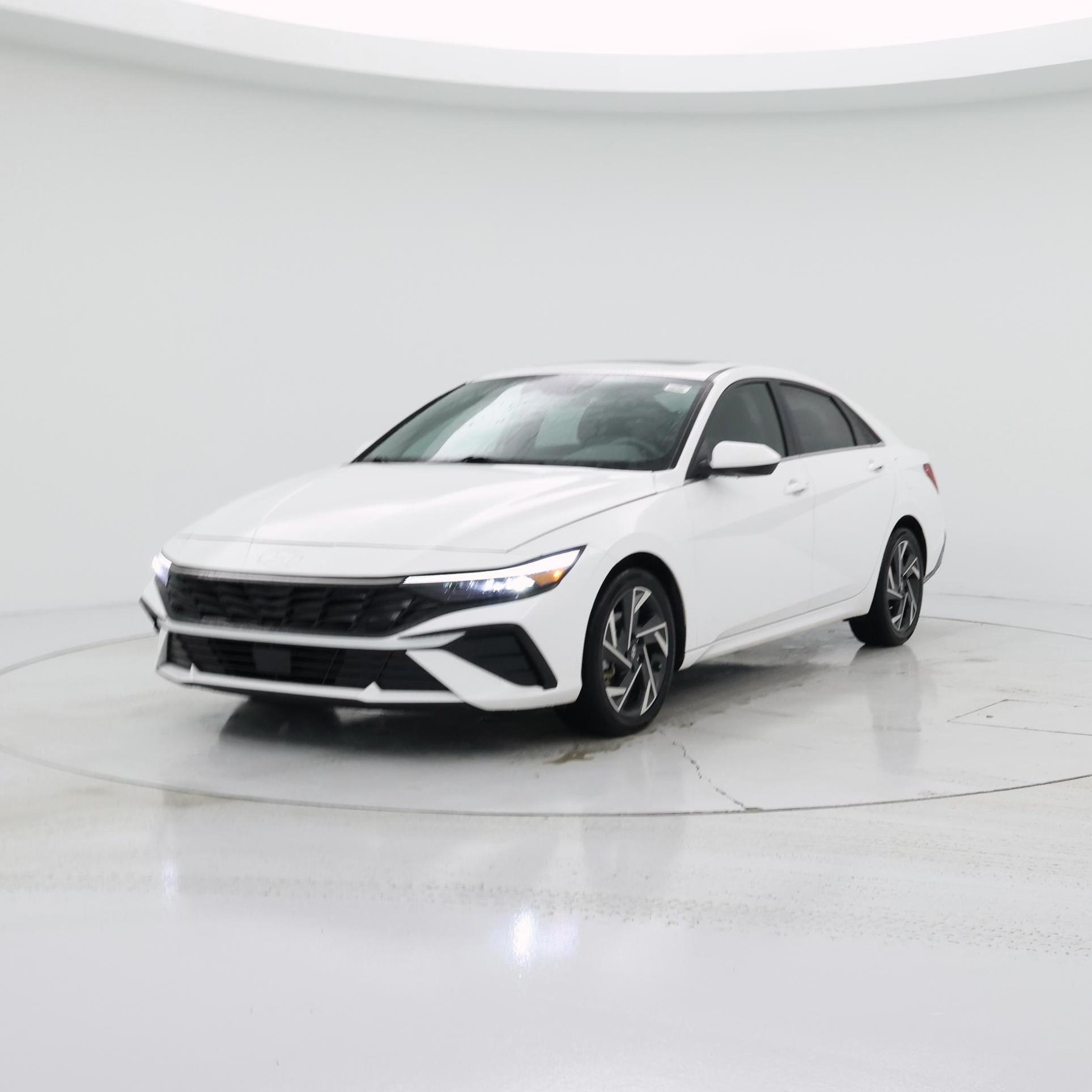 Thumbnail: 2024 Hyundai Elantra - 4