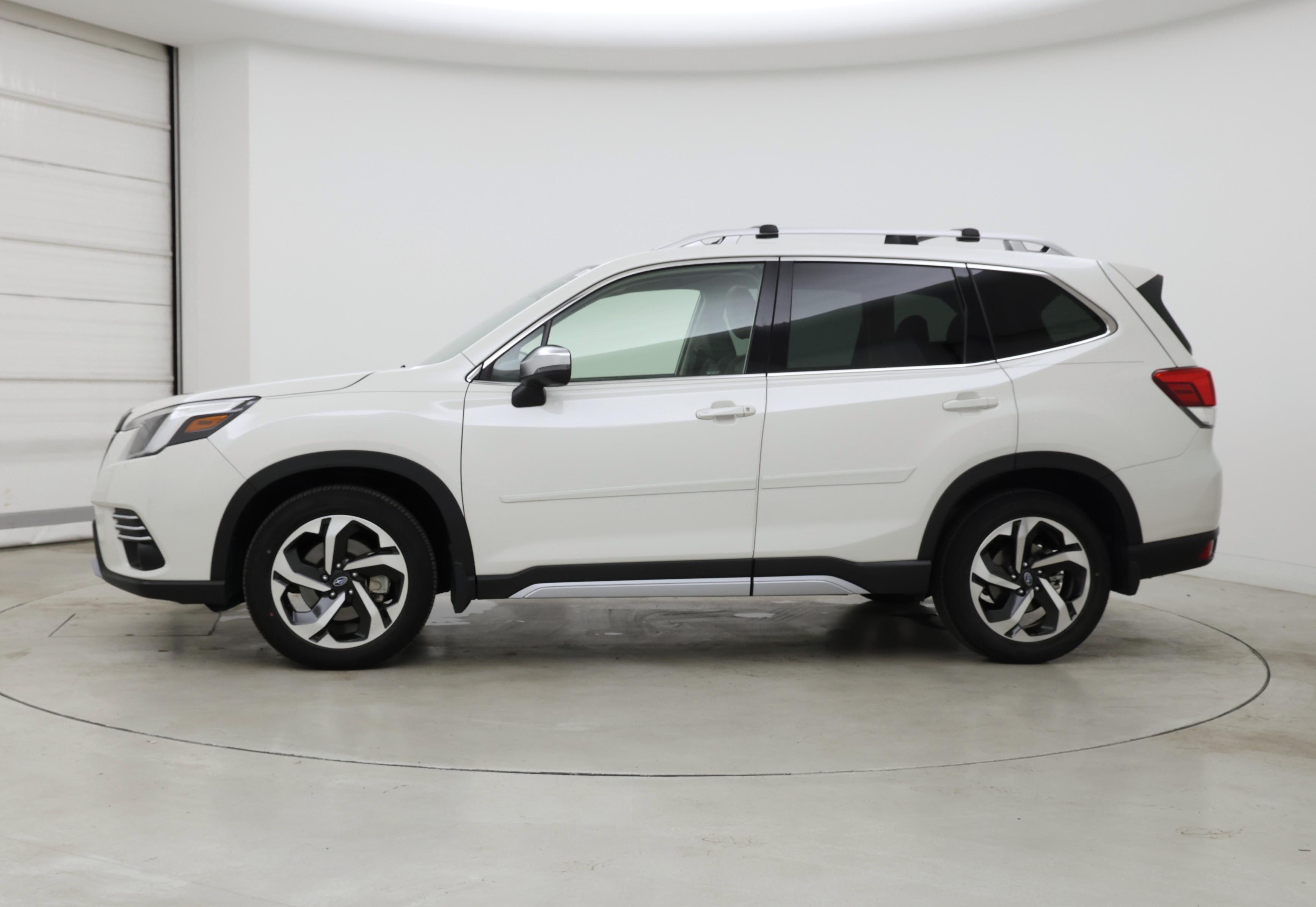 Thumbnail: 2022 Subaru Forester - 3